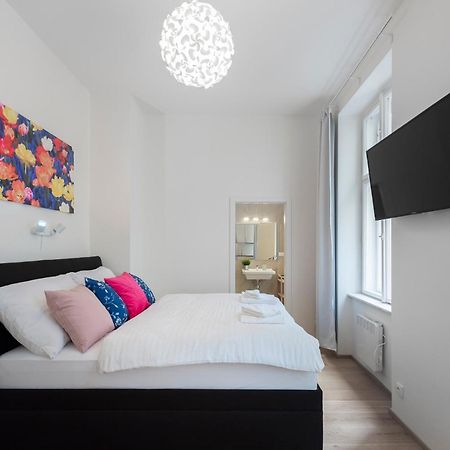 Residence Tesnov Apartment Prag Exterior foto