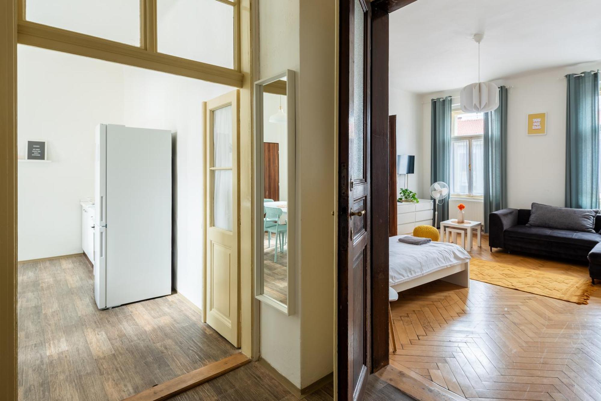 Residence Tesnov Apartment Prag Exterior foto