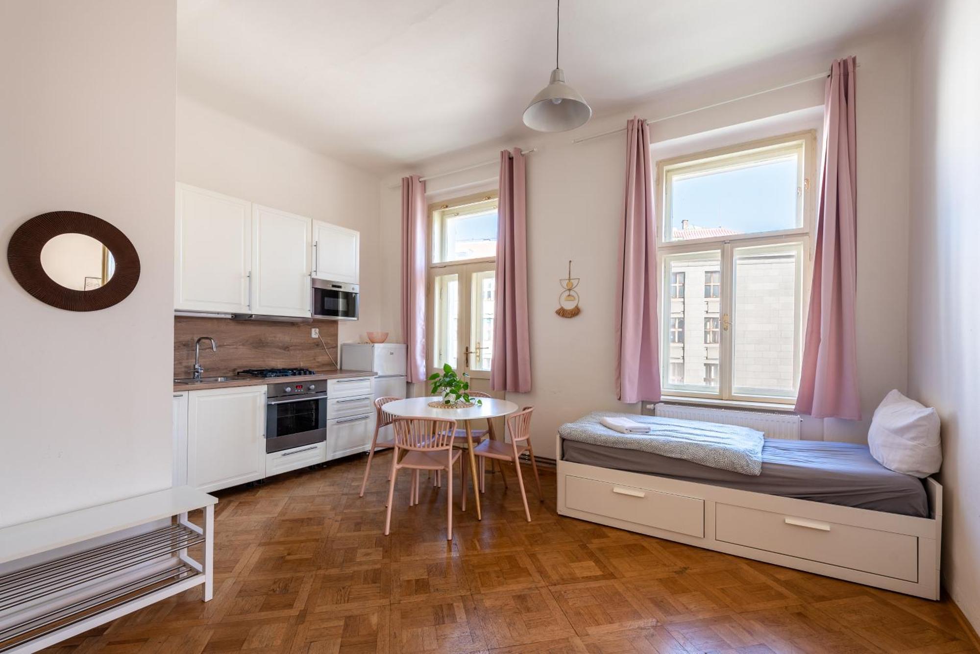 Residence Tesnov Apartment Prag Exterior foto