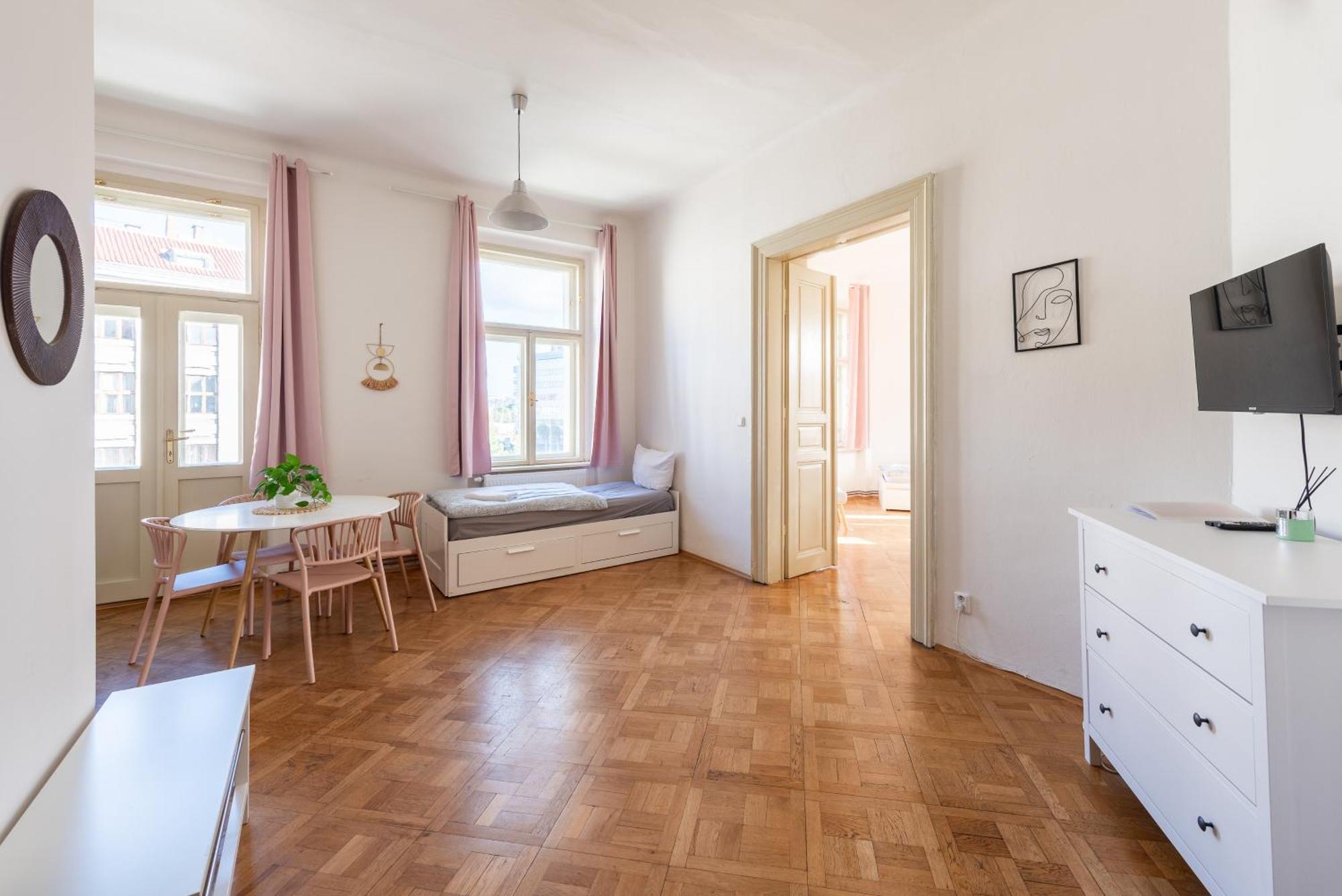 Residence Tesnov Apartment Prag Exterior foto