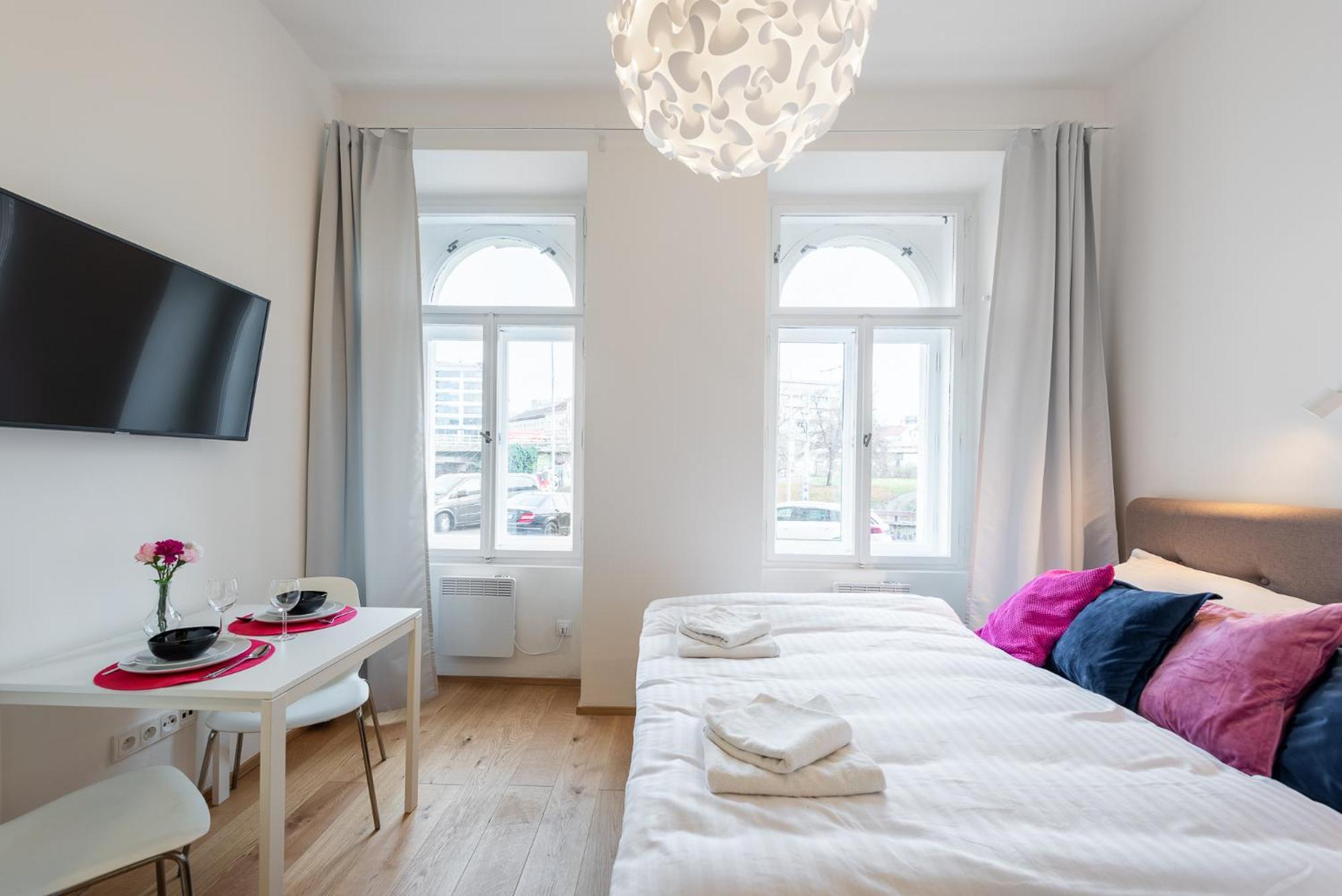 Residence Tesnov Apartment Prag Exterior foto